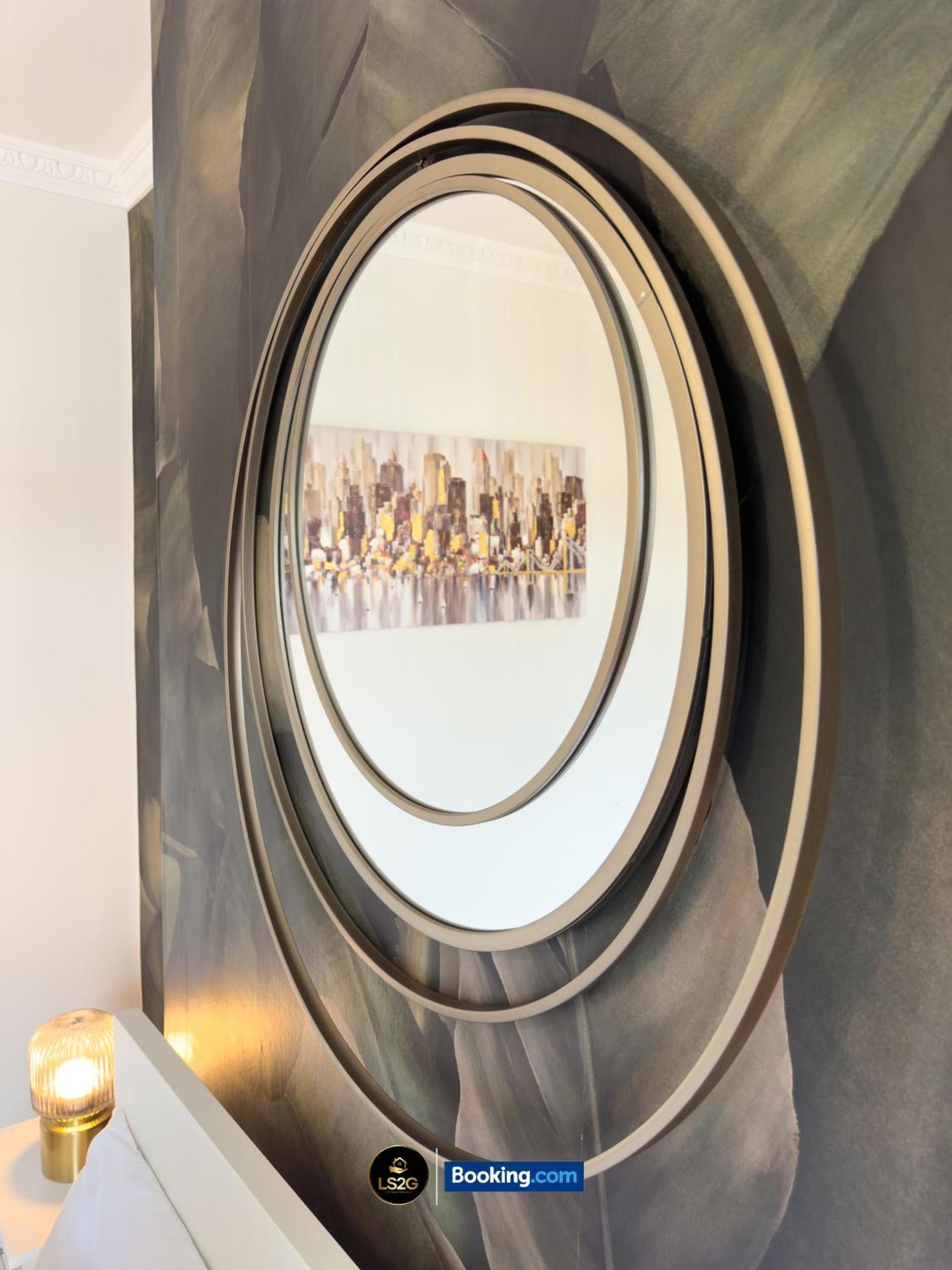Stunning House By Ls2G Short Lets & Serviced Accommodation Greater London With Free Wifi Londres Exterior foto