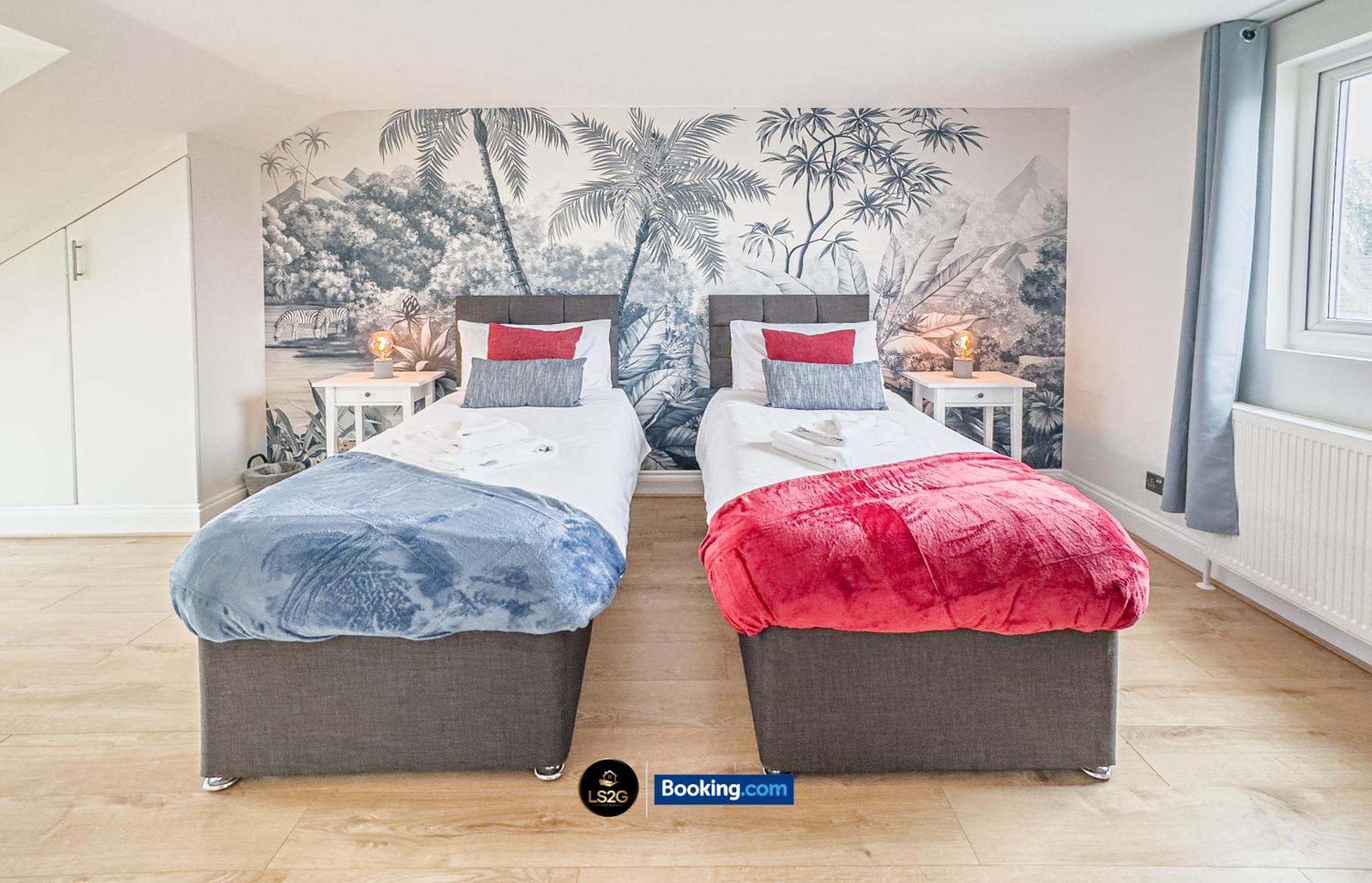 Stunning House By Ls2G Short Lets & Serviced Accommodation Greater London With Free Wifi Londres Exterior foto
